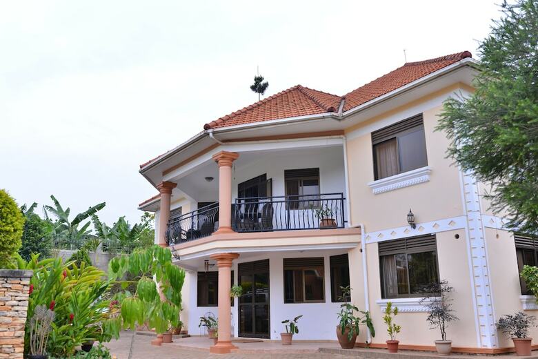 Bed & Breakfast Royal Victoria House