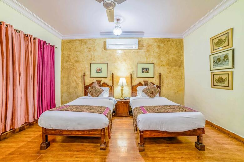 Hotel Ranbanka Palace