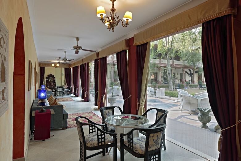 Hotel Ranbanka Palace