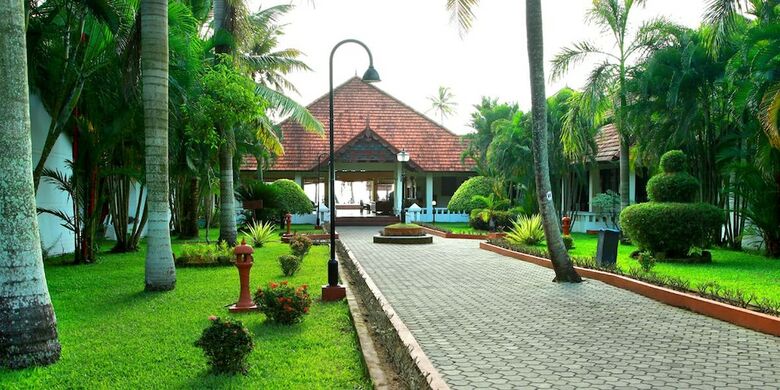 Hotel Abad Whispering Palms