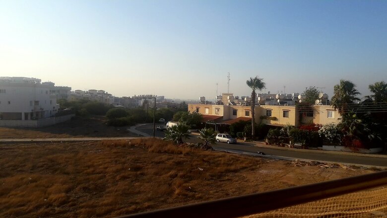 Golden Sea View Apartment