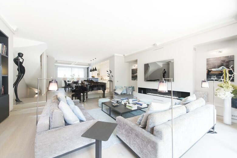 Grand Design On Ile Saint Germain