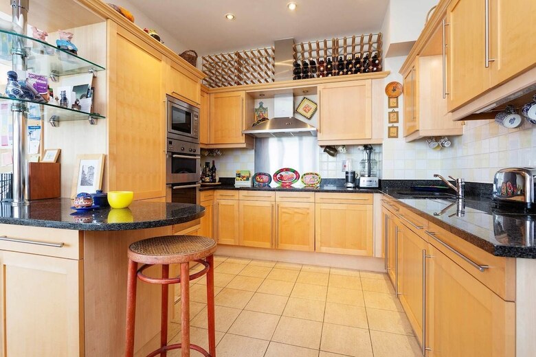 Apartamentos Riverside Hideaway