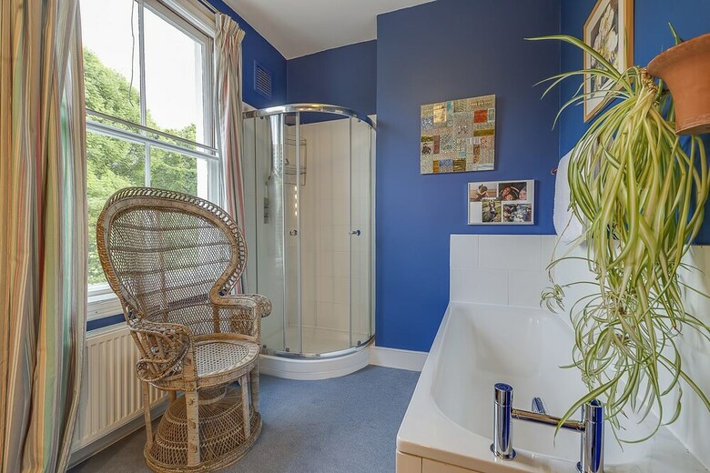 Quiet Home Near Hampstead Heath