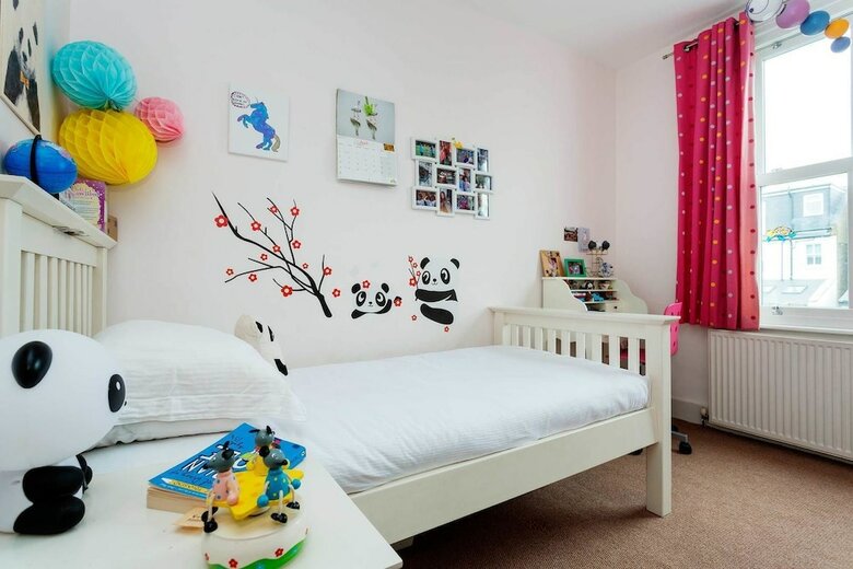 Apartamentos Terraced Home In Tranquil Wimbledon