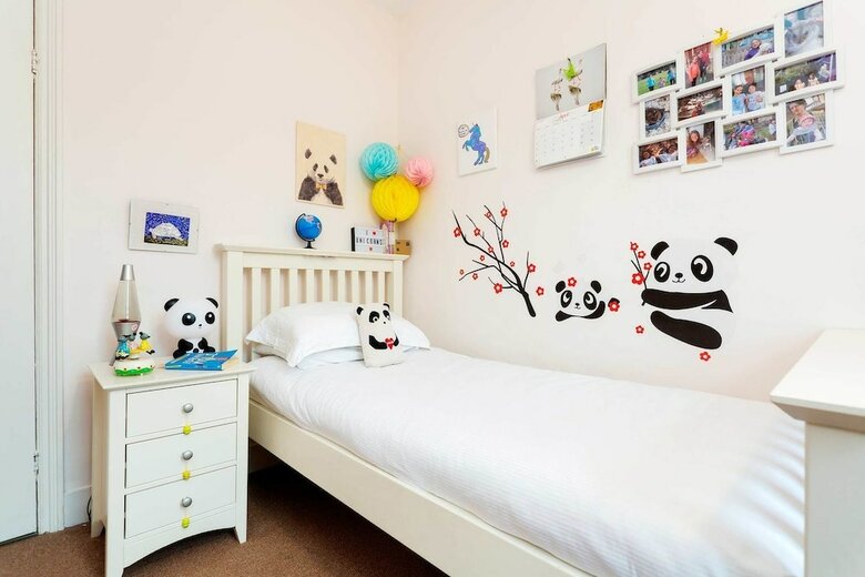 Apartamentos Terraced Home In Tranquil Wimbledon