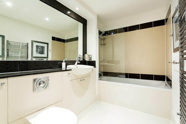 Apartamentos St George's Wharf