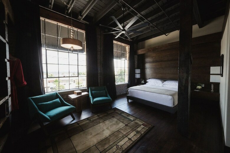 Gunrunner Boutique Hotel