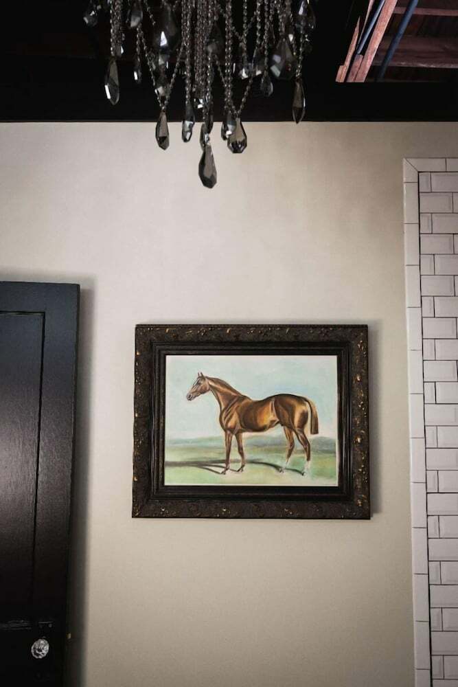 Gunrunner Boutique Hotel