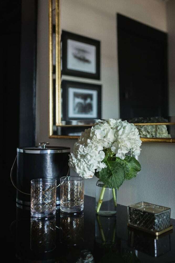 Gunrunner Boutique Hotel