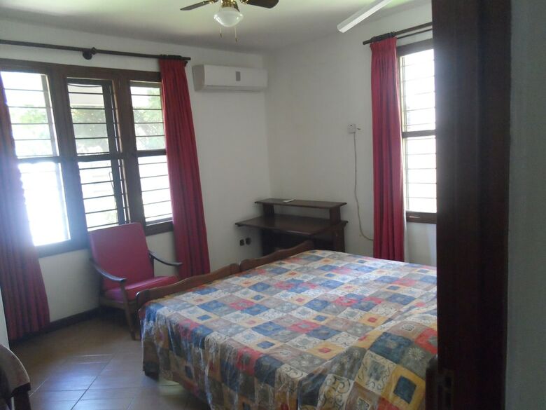Hotel Upanga B&B - Un Road