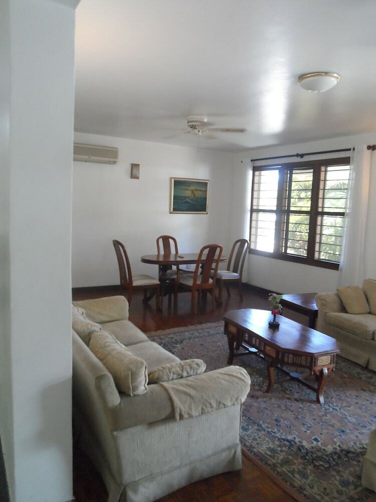 Hotel Upanga B&B - Un Road