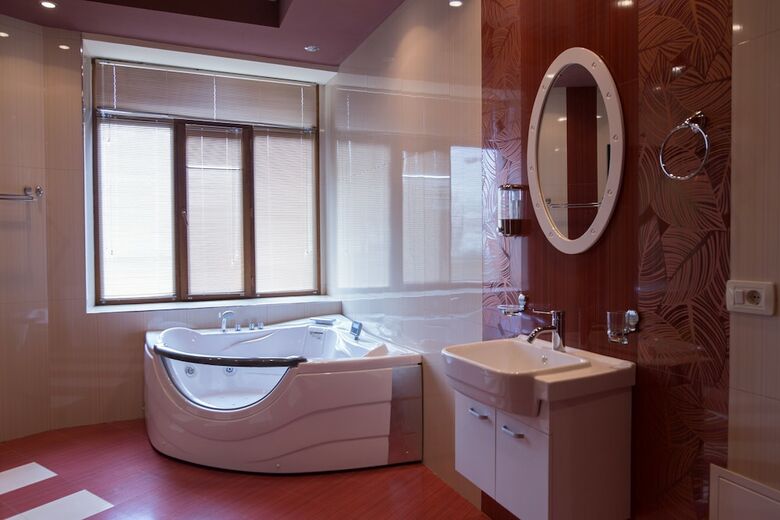 Grand Hills Hotel