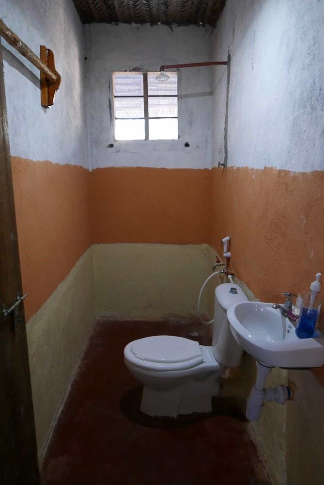 Hotel Afro Beach Bungalows