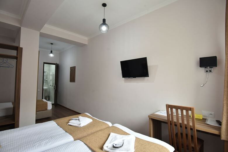 Dayroom Art Hotel