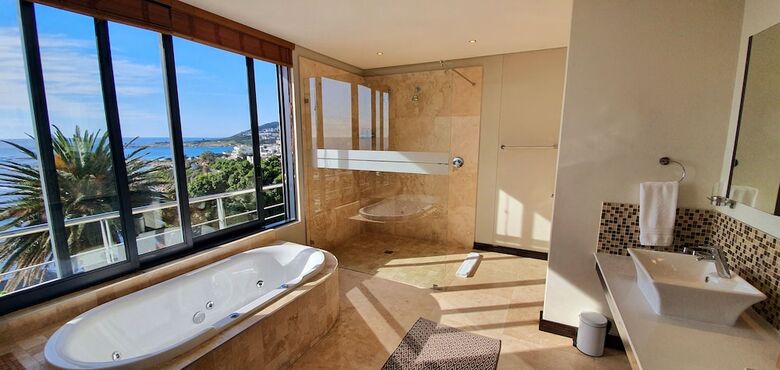 Hotel Beta Beach Guest House