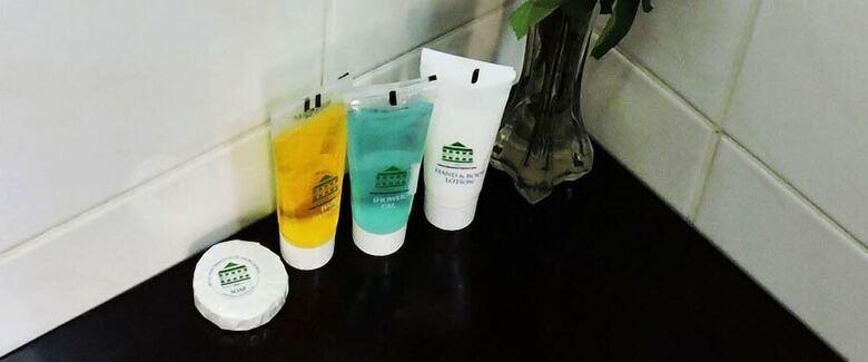 Hotel Mosa Court Suites