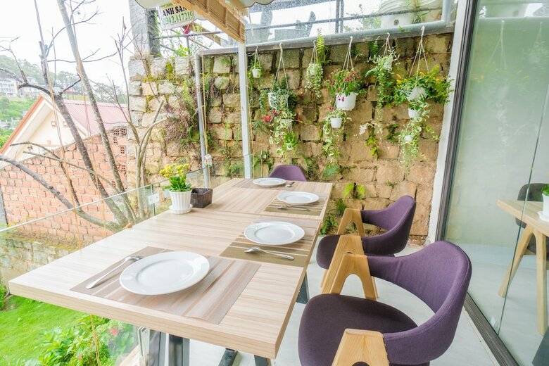 Hotel Dalat Home