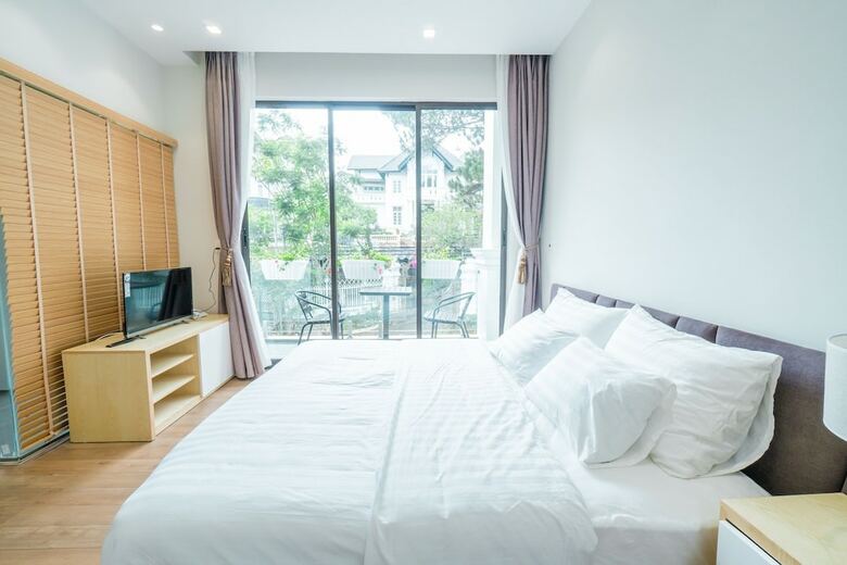 Hotel Dalat Home