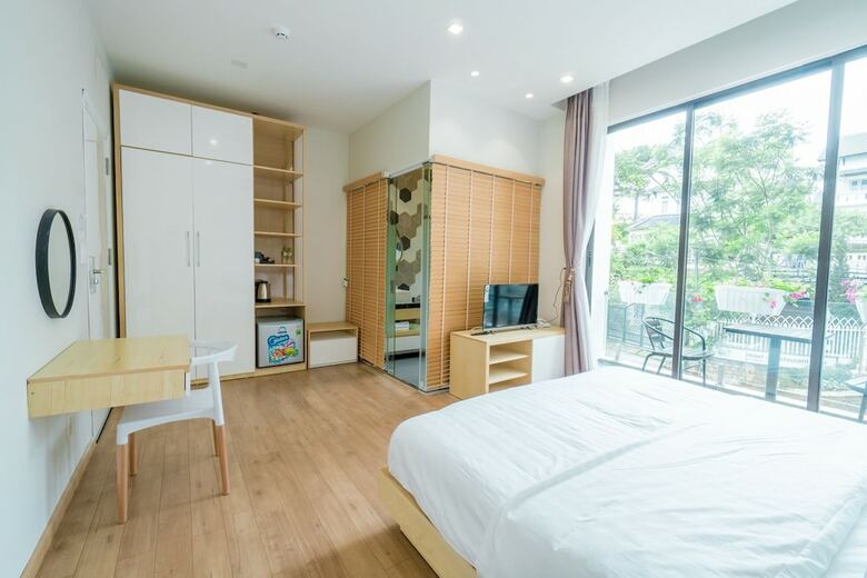 Hotel Dalat Home
