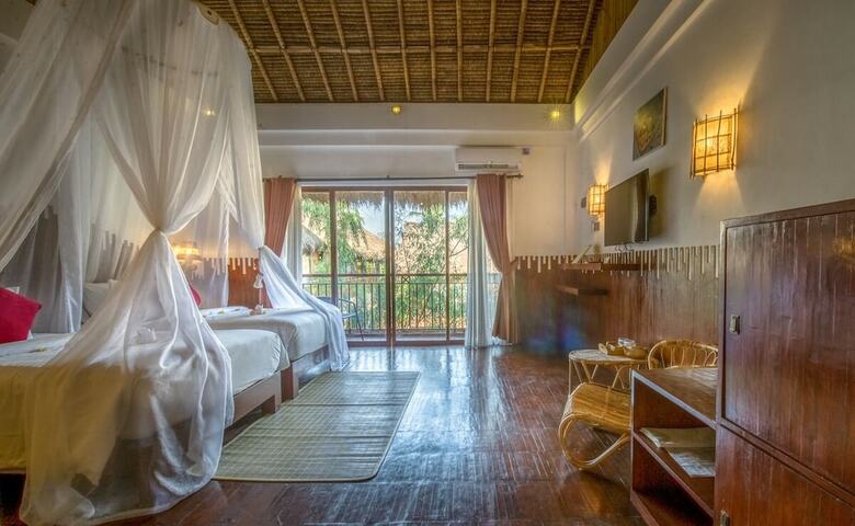 Hotel Karang Lila Bhuana