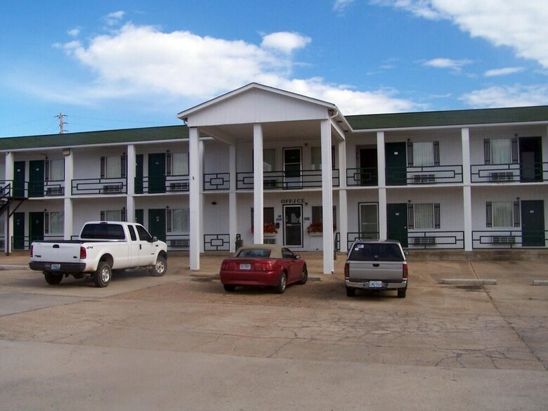 Budget Deluxe Motel