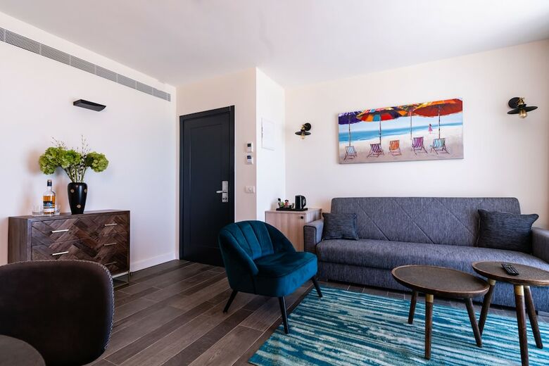 Armon Yam Bat Yam Hotel