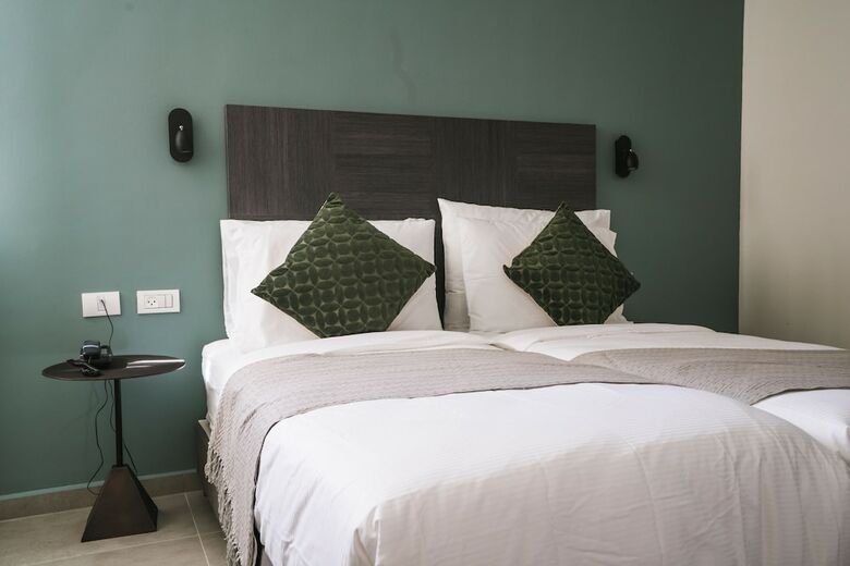 Armon Yam Bat Yam Hotel