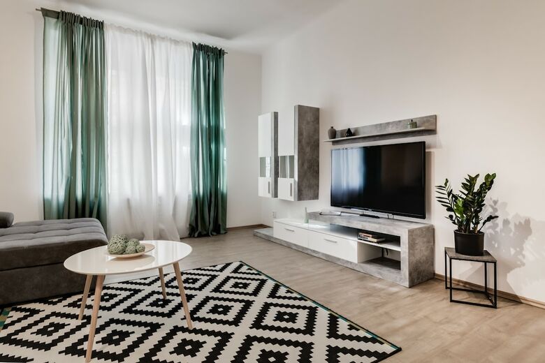 Riverside Family Apartment In The Center