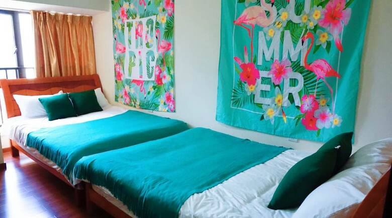 Hostal Blue Age Hostel