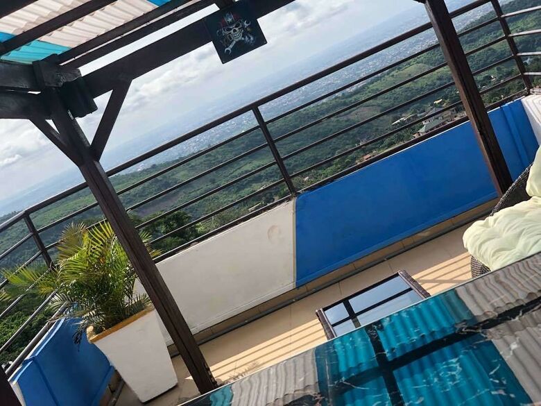 Hostal Jlw Hostel