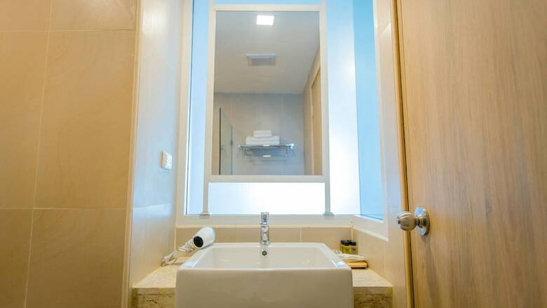 B2 Nakhon Sawan Premier Hotel