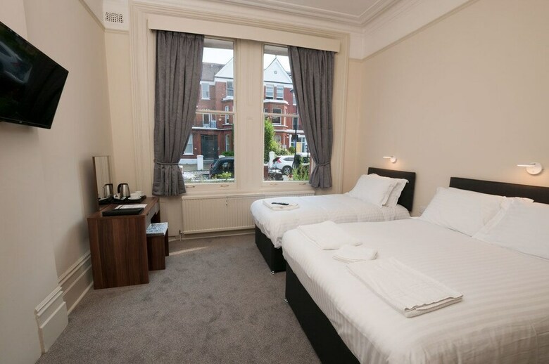 Dawson House Hotel