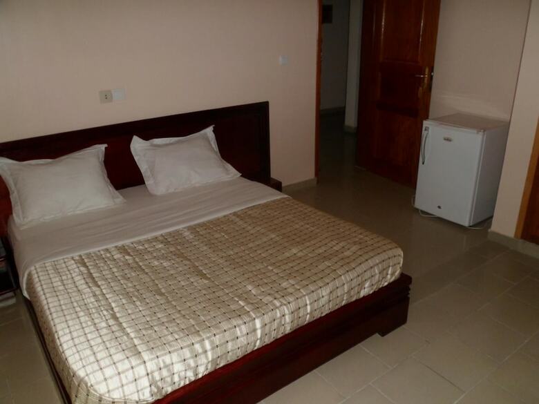 Hotel H�tel Vall�e Des Rois