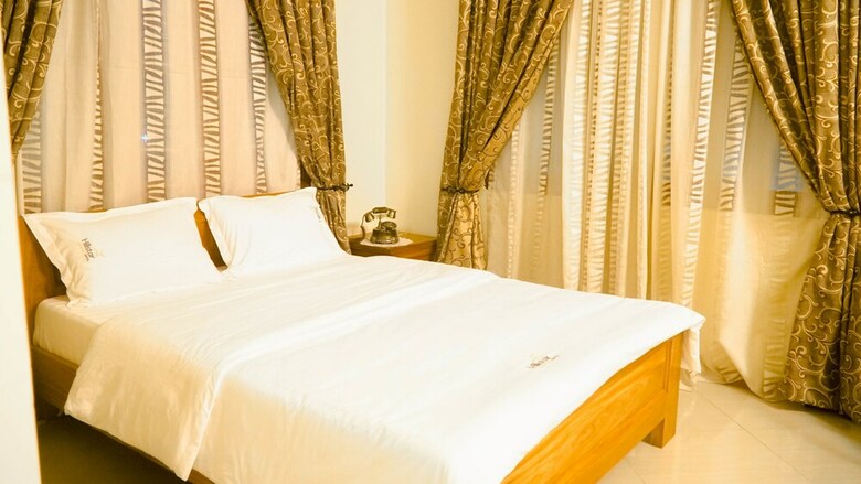 Hillstarh Hotel