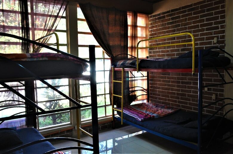 Hostal Dulces Sue�os - Hostel