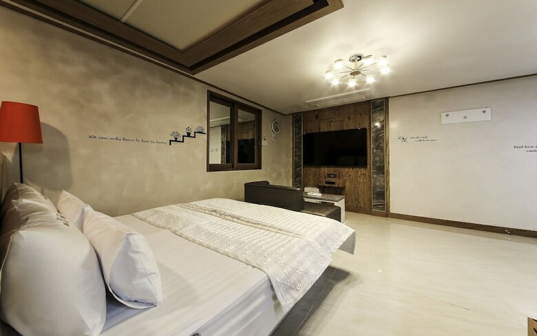 Hotel Time