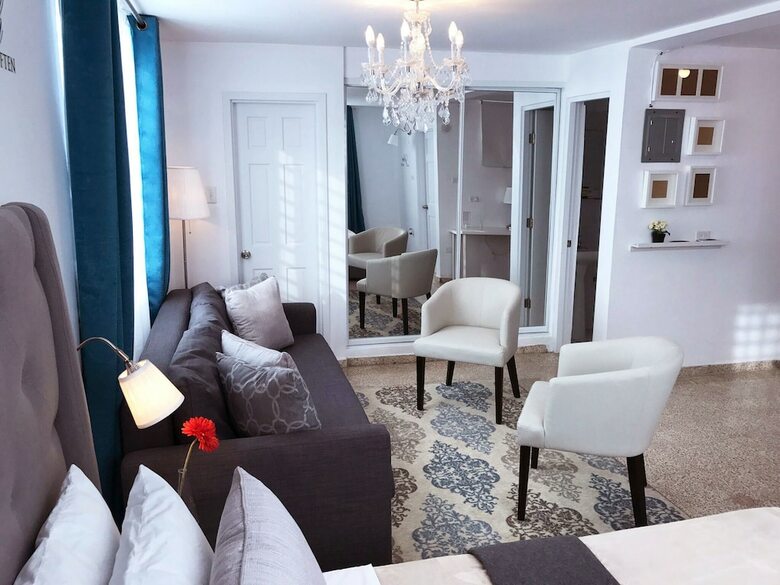 Apartamentos Chandelier 101