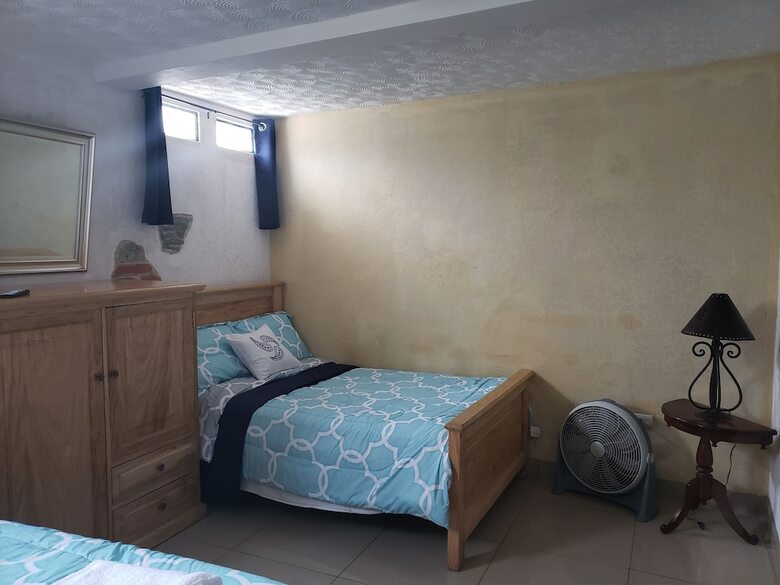 Hotel Apartment La Capitan�a