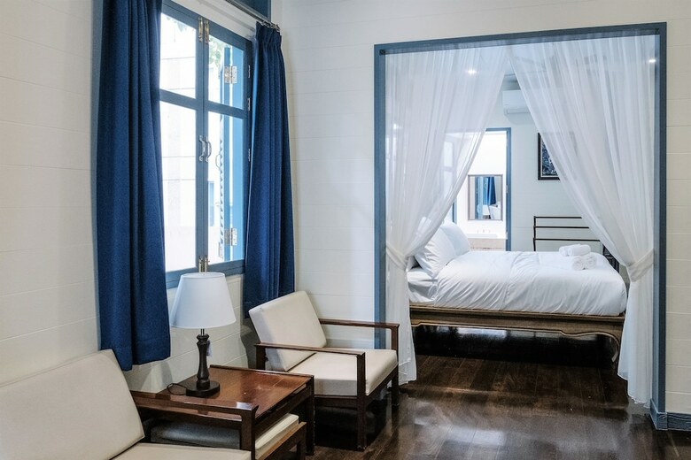 Hotel Baan Vajra