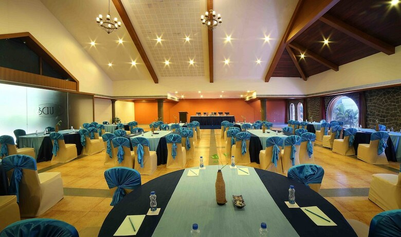 Uday Samudra Leisure Beach Hotel
