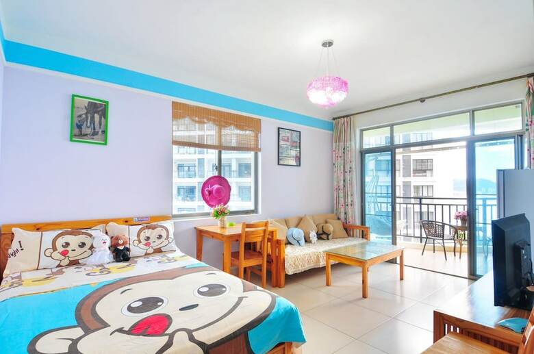 Sanya Ninety Steps Seaview Apartment