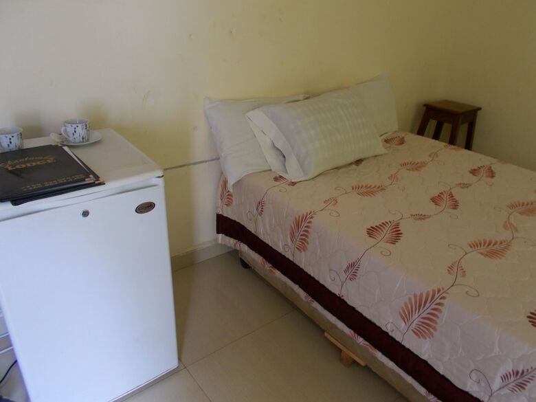 Hotel Shantumbu Lodge