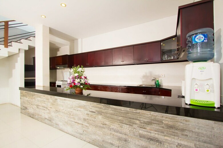 Hotel Apple Villa And Apartment