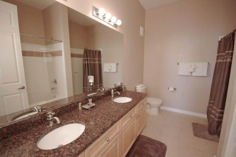Ly53812 - Terrace Ridge - 2 Bed 2 Baths Condo