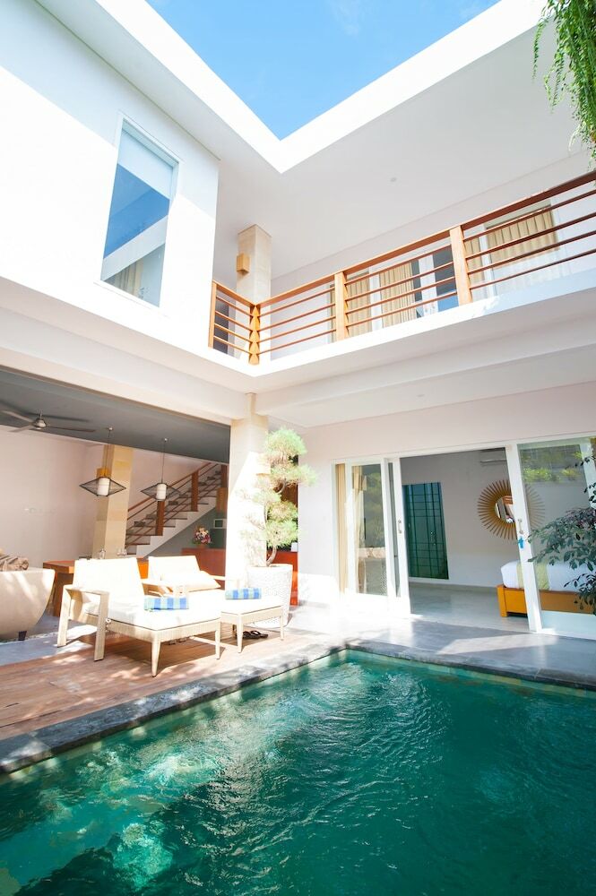 Hotel Apple Villa & Suite Seminyak