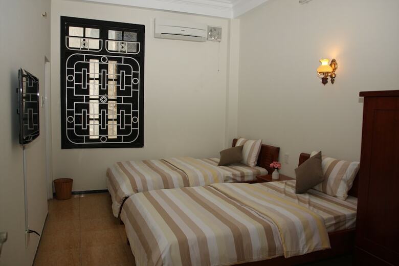 Hotel Sina Houses