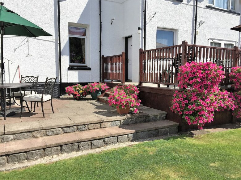 Hotel Kathmore Guest House