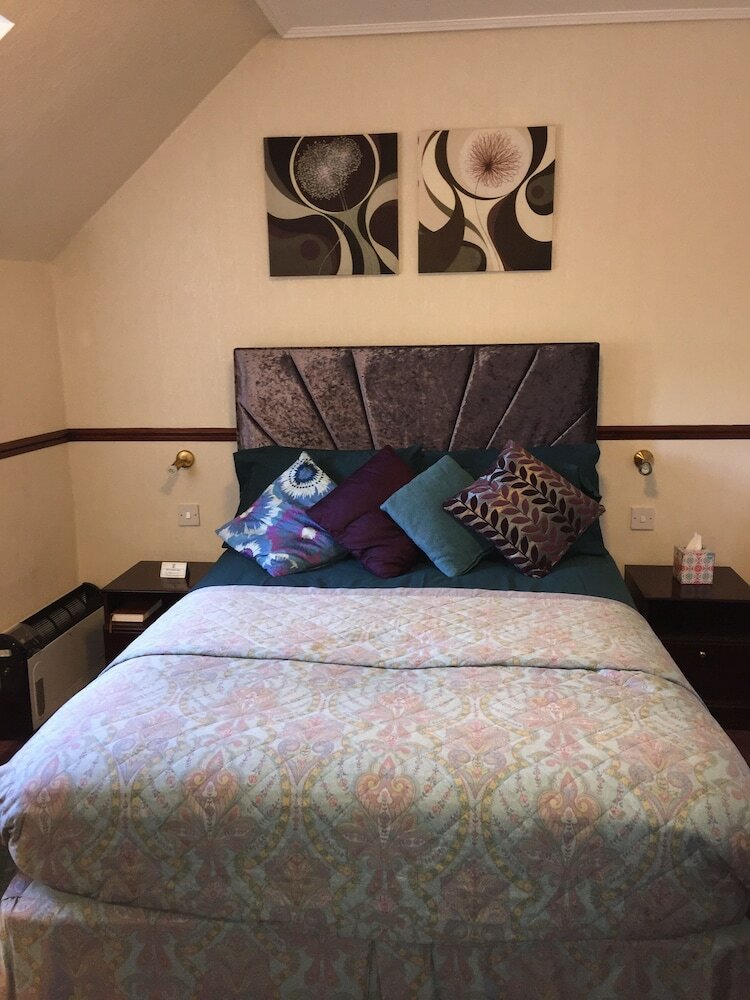 Hotel Kathmore Guest House