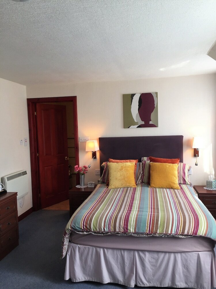 Hotel Kathmore Guest House